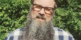 Zu sehen ist der Pastoralreferent Sven Hogen (c) Pfarrei St. Josef Saarwellingen Zu sehen ist der Pastoralreferent Sven Hogen